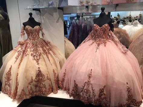 Quinceanera Dresses Rose Gold, Quince Aesthetic, Rose Gold Quinceanera Dresses, Champagne Quinceanera Dresses, Rose Gold Quinceanera, Xv Dresses, Debut Dresses, Quinceanera Pink, Quinceanera Dresses Gold