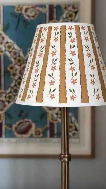 Sarah Blomfield on Instagram: "Painting a favourite lampshade design for @chaunceyboothbyinteriors 🇺🇸 🇬🇧 @antoinettepoisson #handpaintedlampshades #lampshades #painting #handpainted #craftrevival #madebyhand #paperlampshades" Primitive Living Room, Painting Lamp Shades, Instagram Painting, Lampshade Designs, Paper Lampshade, English Artists, House Portraits, Still Life Painting, Dog Portraits