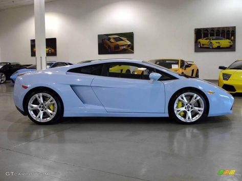 Periwinkle Car, Light Blue Cars, Sky Blue Car, Lamborghini Convertible, Blue Car Wrap, Light Blue Car, Blue Lamborghini, Car Paint Colors, Aesthetic Cars