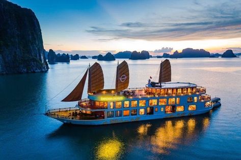 Looking for luxury cruises in Bai Tu Long, Halong Bay, Lan Ha and Phu Quoc Archipelago? Bai Tu Long Bay, Vietnam Holidays, Ha Long Bay, Family Tour, Ha Long, Halong Bay, Best Cruise, Luxury Cruise, Tour Operator