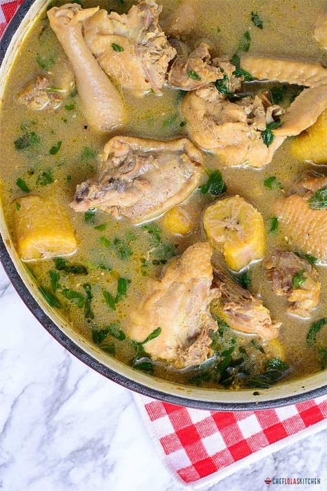 Simple African Chicken pepper soup Chicken Pepper Soup, African Chicken, Soup With Potatoes, Swallow Food, African Recipes Nigerian Food, Goat Meat, Cooking Soup, Pepper Soup, Nigerian Food