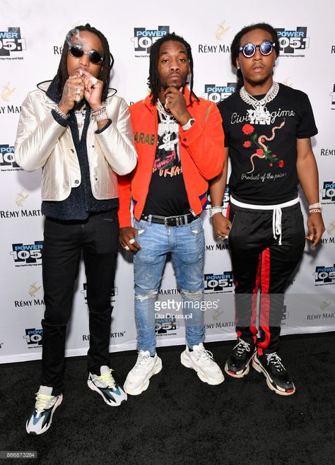 Quavo, Offset, and Takeoff of Migos attend Power 105.1’s Powerhouse 2017 at the Barclays Center on October 26, 2017 in Brooklyn, New York City City. Migos Fashion, Migos Rapper, Music Genius, Bad And Boujee, Batman Vs Superman, Star Shoes, Balenciaga Triple S, Black Men Fashion, Party Fashion