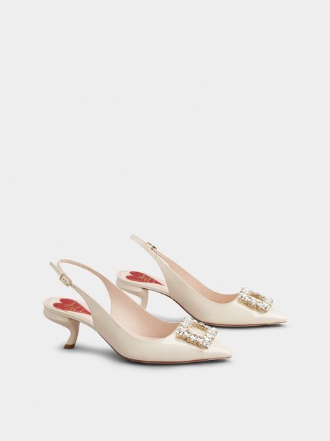 The Woman In White, Roger Vivier Shoes, White Woman, Shades Of Beige, Buckled Heels, Roger Vivier, Party Style, Shoe Closet, Slingback Pump