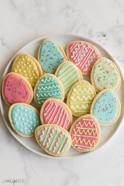 Egg Sugar Cookies, Easy Easter Cookies, Easter Egg Sugar Cookies, Easter Egg Cookie, Soft Frosted Sugar Cookies, Royal Frosting, Easter Cookie Recipes, Sour Cream Sugar Cookies, Cut Out Cookie Recipe