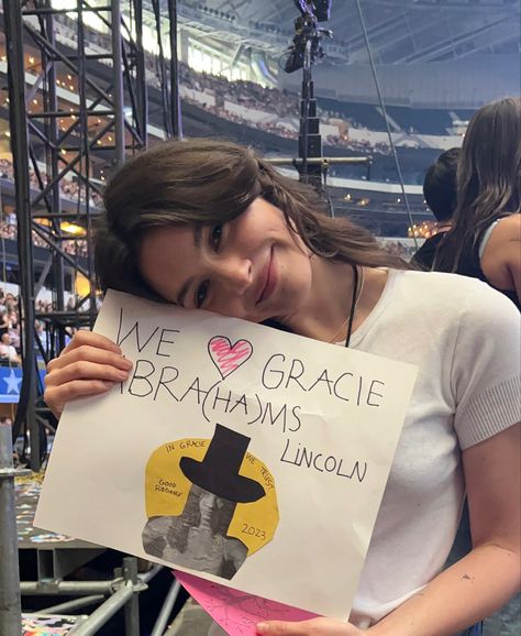 Gracie at the Eras Tour in Arlington, TX 4/2/23 Good Riddance, I'm With The Band, Gracie Abrams, Angel Face, Graceland, Fav Celebs, Live Laugh Love, Look At You, Girl Crush