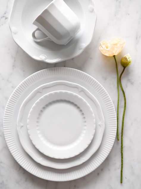 Mix and match Pillivuyt Eclectique Dinnerware Dinnerware Mix And Match, Mix And Match Dinnerware, Dinner Plates Sets, Dinnerware Ideas, Everyday Dinnerware, White Tableware, White Dinnerware, White Dishes, Formal Dinner