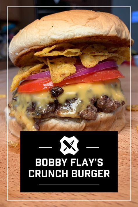 Bobby Flay's Crunch Burger Bobby Flay Burger Recipe, Chips Doritos, Korean Burger, Bobby Flay, Burger Recipe, Good Burger, Burger Recipes, Potato Chips, Potato