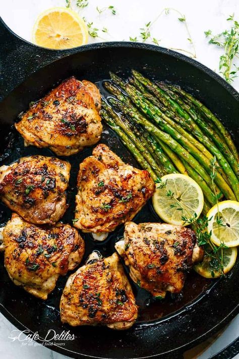 One Pan Lemon Garlic Butter Chicken Asparagus - Cafe Delites Ayam Mentega, Cookies Banane, High Protein Recipes Dinner, Protein Dinner Recipes, Easy High Protein Meals, Lemon Butter Chicken, High Protein Dinner, Protein Dinner, Keto Crockpot Recipes