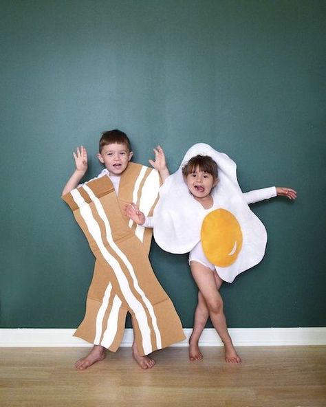 Do your kids go together like bacon and eggs? Then this is the perfect costume! Check out plenty of other costume ideas for kids here! Bacon And Eggs Costume, Bacon Halloween Costume, Creative Halloween Costumes For Kids, Bacon Costume, Costume Ideas For Kids, Egg Costume, The Best Halloween Costumes, Bacon And Eggs, Best Halloween Costumes