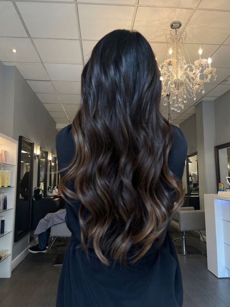 Expresso Martini Hair Color, Short Hair Dark Balayage, Subtle Ombre For Dark Hair, Halo Balayage, Blackish Brown Hair, Black Sombre, Subtle Balayage Black Hair, Brunette Ideas, Balyage Long Hair