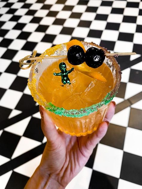 These Cocktails Offer The Spirit Of Bourbon Street Just In Time For Mardi Gras Mardi Gras Cocktails, Ramos Gin Fizz, King Cake Baby, Cocktail Names, Cinnamon Syrup, Bourbon Drinks, Sazerac, Light Rum, Gin Fizz