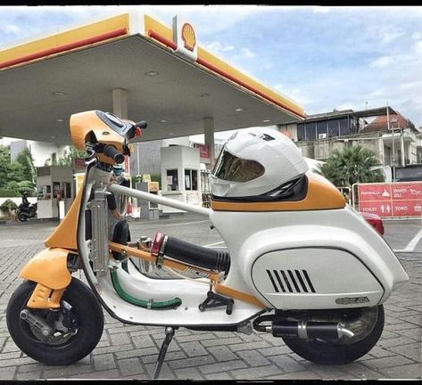 Vespa Custom, Vespa Smallframe, Vespa Racing, Custom Scooter, Custom Vespa, Classic Vespa, Vespa Piaggio, Vintage Scooter, Vespa Scooter