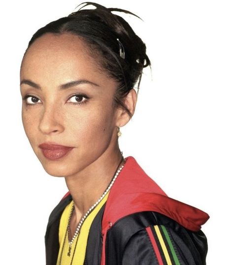 Albert Watson, Sade Adu, Winter Typ, Diamond Life, Marvin Gaye, Model Inspo, Smooth Jazz, Beauty Icons, Female Singers