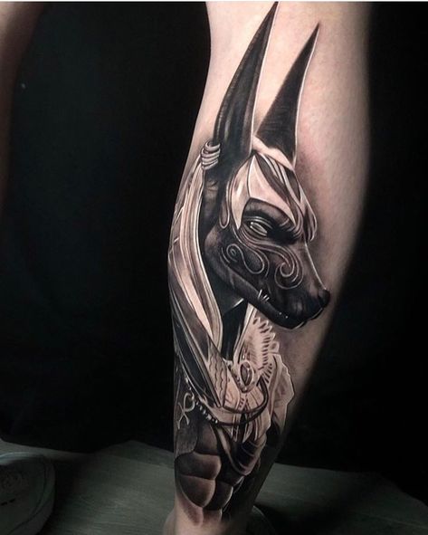 Herren Hand Tattoos, Starověký Egypt, Egyptian Tattoo Sleeve, H Tattoo, Anubis Tattoo, Wolf Tattoo Sleeve, Egypt Tattoo, Cool Arm Tattoos, Cat Tattoos