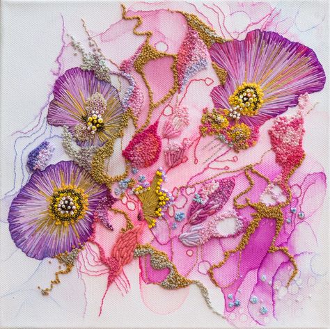 Manoela Grigorova | Modern Beadwork Abstract Embroidery, Textile Art Embroidery, Sweet Violets, Sustainable Art, Creative Embroidery, Artwork Wall, Art Textile, Embroidery Inspiration, Textile Artists