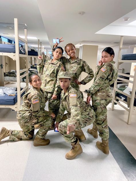 The Army, Marine Women, Airforce Uniform, Army Cadets Aesthetic, Airforce Aesthetic, Us Army Women, Jrotc Aesthetic, National Guard Aesthetic, Us Air Force Women