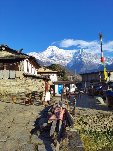 Approx 55 km far i.e.northwest of Pokhara.A perfect stop on the way to Annapurna circuit.You can experience authentic typical gurung culture.You get to see typical gurung villages and last but not least you will have a warm stay here because Gurung peoples are always there to make u feel home. Absolutely beautiful and peaceful place to spend your time. Ghandruk Village, Waterfall Picture Ideas, Nepal Tourism, Mountain Painting Acrylic, Gap Year Travel, Annapurna Circuit, Waterfall Pictures, Gangtok, Top Places To Travel