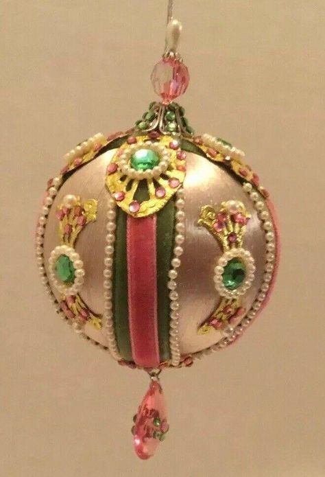 VINTAGE JUNE ZIMONICK BEADED CHRISTMAS ORNAMENT ELABORATE PINK GREEN PEARLS | #2016749372 Sequin Ornaments, Diy Ornaments, Beaded Christmas Ornaments, Green Pearls, Vintage Ornaments, Ornaments Diy, Hand Beading, Christmas Ornament, Pink And Green