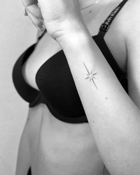 Stars and moon tattoo done on the wrist, minimalistic North Star And Moon Tattoo, Stars And Moon Tattoo, North Star Tattoo, North Star Tattoos, Moon Star Tattoo, Side Wrist Tattoos, Astronomy Stars, Star Tattoo, Star Tattoos