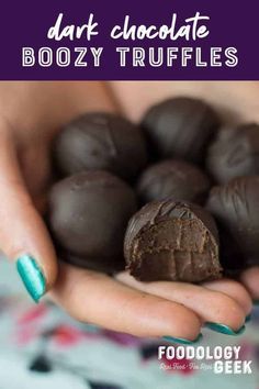 Alcohol Truffles, Maple Truffles, Boozy Sweets, Alcohol Cakes, Homemade Rum, Coffee Truffles, Rum Truffles, Truffle Recipes, Boozy Chocolate