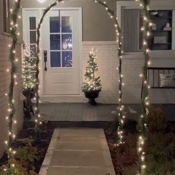 4,563 likes, 32 comments - jessicalynnathome on November 7, 2022: "DIY Lighted Christmas Archway Path 🌲 #christmasdiy #christmasdiys #christmasdecorating #chris..." Diy Driveway Arch Christmas Lights, Diy Christmas Walkway Arch, Diy Outdoor Christmas Lights, Walkway Arch, Christmas Walkway, Christmas Archway, Diy Driveway, Christmas Lights Outside, Outdoor Christmas Lights