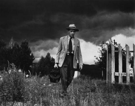 Dr. Ceriani on the way to visit his patients in their remote villages. Kremmling, Colorado, USA. 1948. © W. Eugene Smith / Magnum Photos W Eugene Smith, Eugene Smith, Albert Schweitzer, Walker Evans, Cindy Sherman, Gordon Parks, Iwo Jima, Famous Photos, Photographer Portfolio