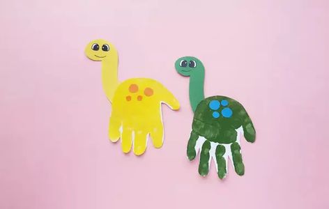 Dinosaur Handprint Craft Ramen Salad, Recycled Crafts Kids, Sharpie Crafts, Ladybug Crafts, Edible Crafts, Craft Kids, Dinosaur Crafts, Handprint Craft, Animal Crafts For Kids