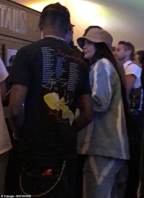 Kylie And Travis Scott, Kylie Jenner And Travis Scott, Kylie Jenner Style 2014, Kylie Jenner Blonde, Kylie Scott, Kylie Travis, Trajes Kylie Jenner, Boyfriend Pranks Pictures, Kylie Jenner Instagram