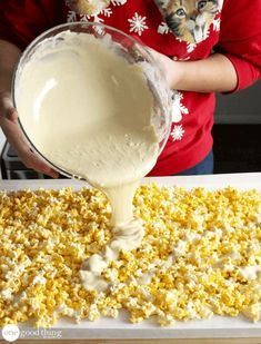 Marshmallow Popcorn, Xmas Treats, Easy Christmas Treats, Candy Recipes Homemade, Snack Mix Recipes, Christmas Candy Recipes, Popcorn Recipes, Christmas Snacks, Christmas Cooking