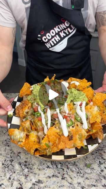 Air Fryer Dorito Nachos, Upside Down Nachos, Airfryer Nachos, Instagram Meals, Air Fryer Nachos, Food Dudes, Totinos Pizza, Totinos Pizza Rolls, Nachos Recipe Easy