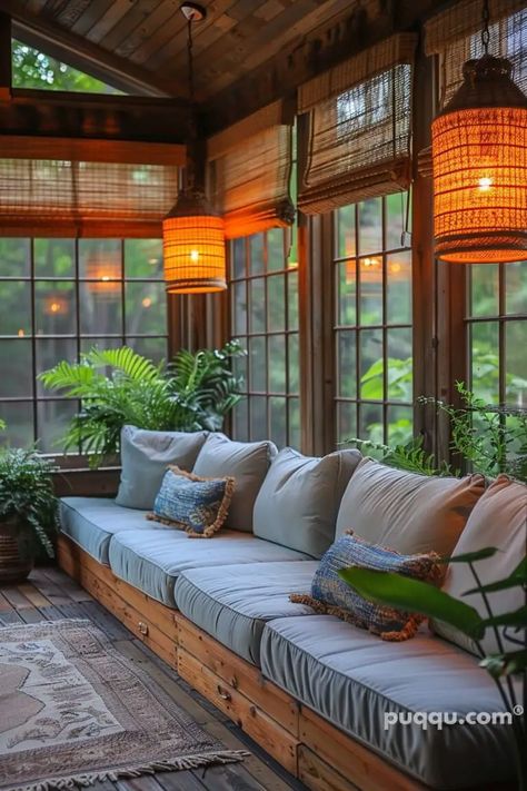 Small Sunroom Ideas for a Stylish Home - Puqqu Small Sunroom Ideas, Ideas For Small Apartments, Cozy Sunroom, Small Sunroom, 3 Season Room, Four Seasons Room, Sunroom Addition, Three Season Room, Sunroom Decorating