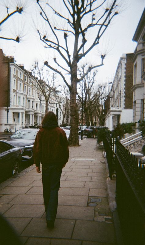 City Vintage Aesthetic, 2000s London Aesthetic, London Vintage Aesthetic, London 2000s Aesthetic, Britcore Aesthetic, London 90s Aesthetic, 90s London Aesthetic, North London Aesthetic, London Grunge Aesthetic