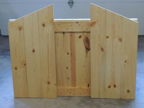 Folded up Manger (Back and sides) Nativity Stable Diy, Manger Scenes Nativity, Rocking Horse Plans, Diy Garage Cabinets, Nativity Scene Diy, Nativity Scene Display, American Girl Doll Bed, Outdoor Nativity Scene, Nativity Creche