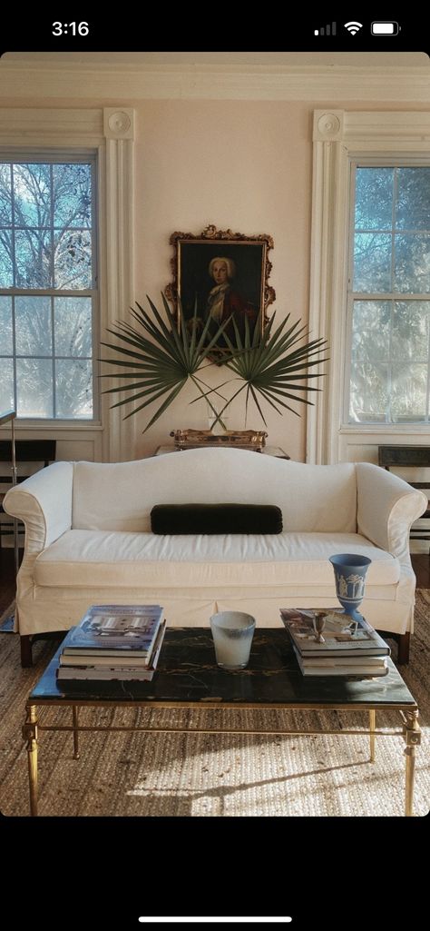 High Ceilings Living Room, Minimal Maximalism, Maximalism Decor, High Ceiling Living Room, High Ceilings, Maximalism, High Ceiling, White Walls, Home Office