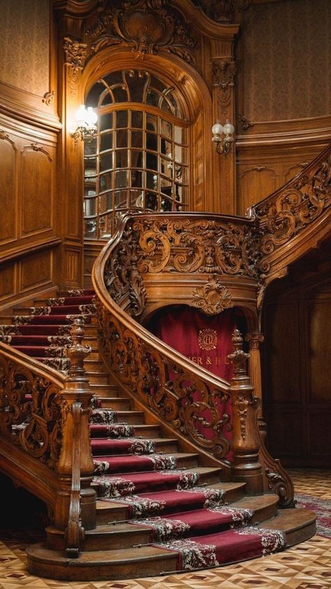 Victorian Stairs, Railing Tangga, Art Deco Statue, Victorian Interior, Castles Interior, Wooden Staircases, Mansion Interior, Stairway To Heaven, Grand Staircase