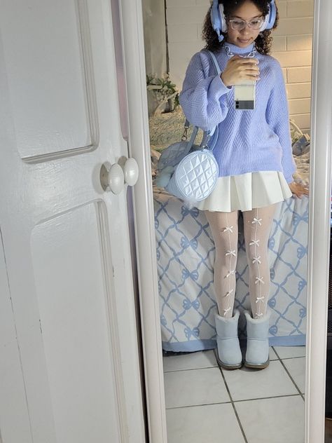 Cute Kawaii Winter Outfits, Kawaii Aesthetic Outfits Winter, Blue Wardrobe Aesthetic, Softie Outfits Winter, Cute Blue Winter Outfits, Pastel Blue Winter Outfit, Kawaii Outfit Inspo Winter, Blue Winter Outfits Aesthetic, Sky Aesthetic Outfit