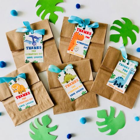 Dino Gift Bags, Dinosaur Party Favors Bags, Dinosaur Favor Boxes, Dinosaur Loot Bags, Dinosaur Gift Bags Favors, Monster Jam Party, Dinosaur Party Decorations, Monster Truck Party, Dinosaur Gifts