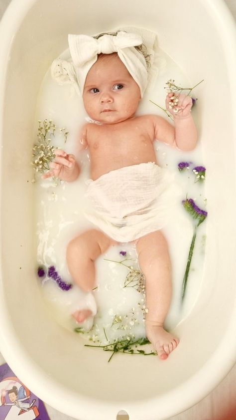 Newborn Bath Photoshoot, Infant Photoshoot Ideas, Bath Photos, Whimsical Photoshoot, Baby Milk Bath, Milk Bath Photos, Milk Bath Photography, Month Photos, Bath Photography