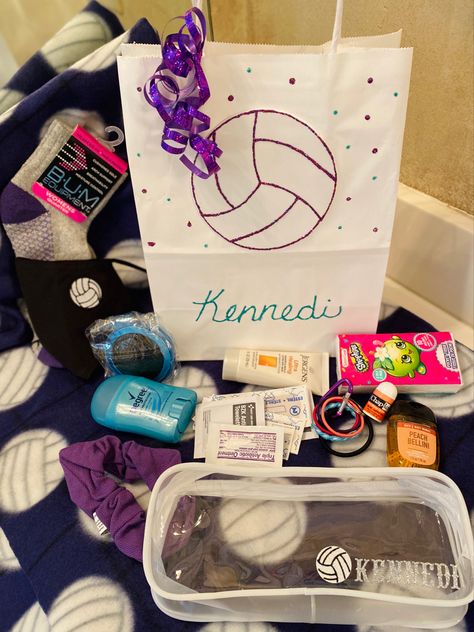 Volleyball Secret Sister, Volleyball Secret Sister Gift Ideas, Volleyball Goodie Bag Ideas, Volleyball Snacks, Mini Emergency Kit, Cream Face Mask, Volleyball Team Gifts, Secret Sister Gifts, Volleyball Tournaments