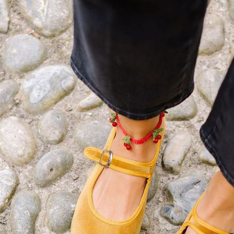 MOI London - Handcrafted Mary Jane Shoes on Instagram: "Let Mustard MOI Mary Janes take you to a perfect ride today ⭐️ #MOILondon" Yellow Mary Janes, Mary Janes Outfit, Personal Style Inspiration, Shoes Spring, Jane Shoes, Spring Shoes, Mary Jane Shoes, Shoes Heels Boots, Fitness Inspo