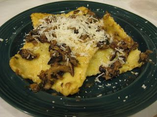 Goat Cheese And Caramelized Onion Ravioli, Goat Cheese And Caramelized Onion, Goat Cheese Ravioli, Crab Ravioli, Mushroom Sauce Recipe, Olive Oil Butter, Carmelized Onions, Cheese Ravioli, Caramelized Onion