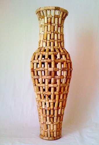 20 Creative Ideas for Interior Decorating with Wine Bottle Corks Wine Cork Ideas, Diy Cork, Recycled Wine Corks, Wine Cork Diy Crafts, Wine Cork Projects, Cork Crafts Diy, Wine Cork Diy, Wine Cork Art, Cork Ideas