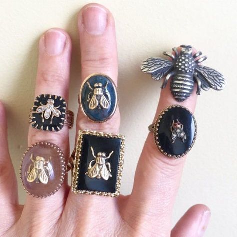 Bee Rings, Insect Ring, Bee Ring, Ring Man, Dope Jewelry, Jewelry Inspo, Aesthetic Vintage, Pretty Jewellery, Unique Engagement Rings