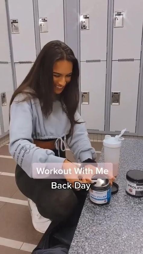 cute Outfit in 2022 | Back day workout, Workout videos, Back workout Pre Workout Drink, Back And Bicep Workout, Back Day Workout, Back Workout Women, Pre Workout Supplement, Gym Tips, Trening Fitness, Body Workout Plan, Workout Plan Gym