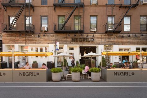 Outdoor Dining Could Become Permanent in NYC as Architects Innovate | ArchDaily Nyc Upper East Side, Food Court Design, Rockwell Group, Shop Architects, Outdoor Eating, Indoor Dining, Work Room, Outdoor Restaurant, Upper East Side