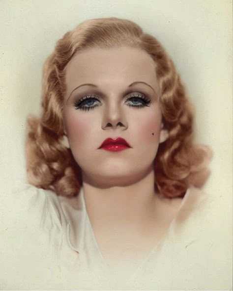 Golden Age Of Hollywood Makeup, 1920 Hollywood Glamour, 1930s Eyebrows, 1920s Lips, 1930 Makeup Look, 1930s Actresses, 1930 Makeup, 1930's Hair, 1920 Makeup