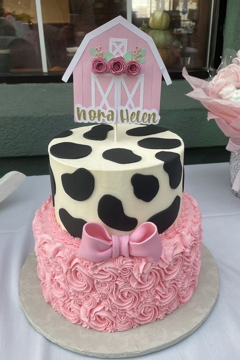 Two Tier Cow Print Cake, Pink Cow Print Baby Shower Ideas, Cow Print Baby Shower Cake, Cow Print Baby Shower Ideas Girl, Pink Cow Cake, Cow Baby Shower Cake, Cow Print Birthday Cake, Cow Themed Cake, Cow Print Cakes