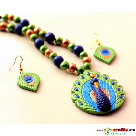 Bengal Art, Kerala Jewellery, Rakhi Making, Terracotta Jewellery Designs, Terracotta Jewellery, Alternative Jewelry, Wire Jewelry Designs, Jewellery Sketches, Hand Painted Jewelry