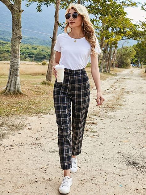 Plaid Pants Outfit, Pants Outfit Work, Plaid Pants Women, Dress Pants Outfits, High Waisted Pants Outfit, Cotton Pants Women, Legs Outfit, Casual Cotton Top, Plaid Dress Pants