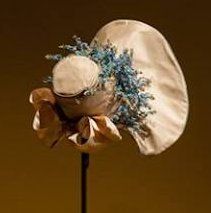 1830s bonnet with forget-me-nots. 1830s Hats, 1830s Bonnet, 1830s Hair, Jan Brett The Hat, History Dress, Period Fashion, 1830s Fashion, Android Art, Regency Era Fashion